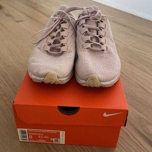 Nike Air Zoom Pegasus - Women’s Size 8
